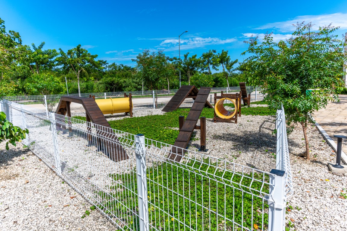 Pet park